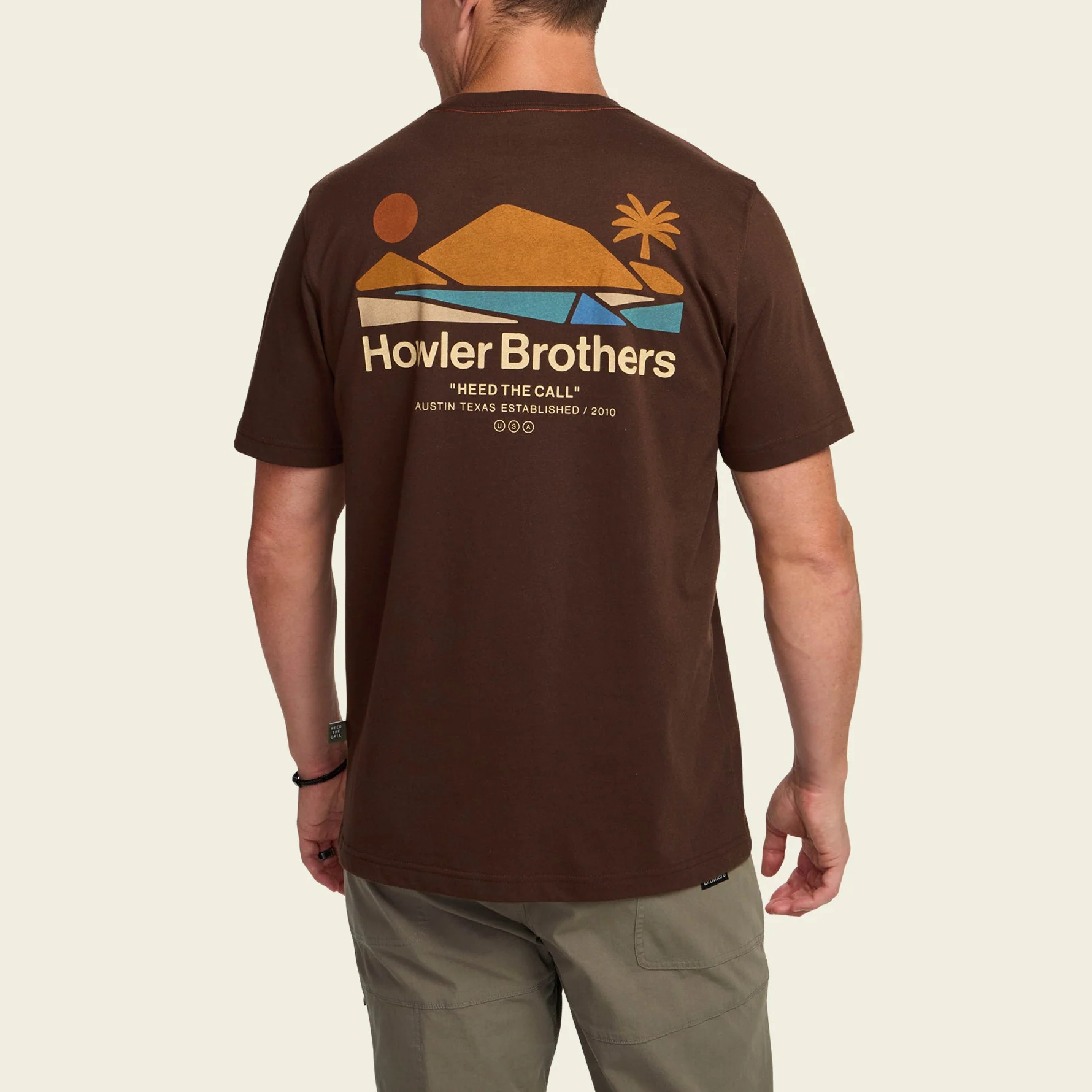 Bahía de Howler T-Shirt - Mahogany - Image 4