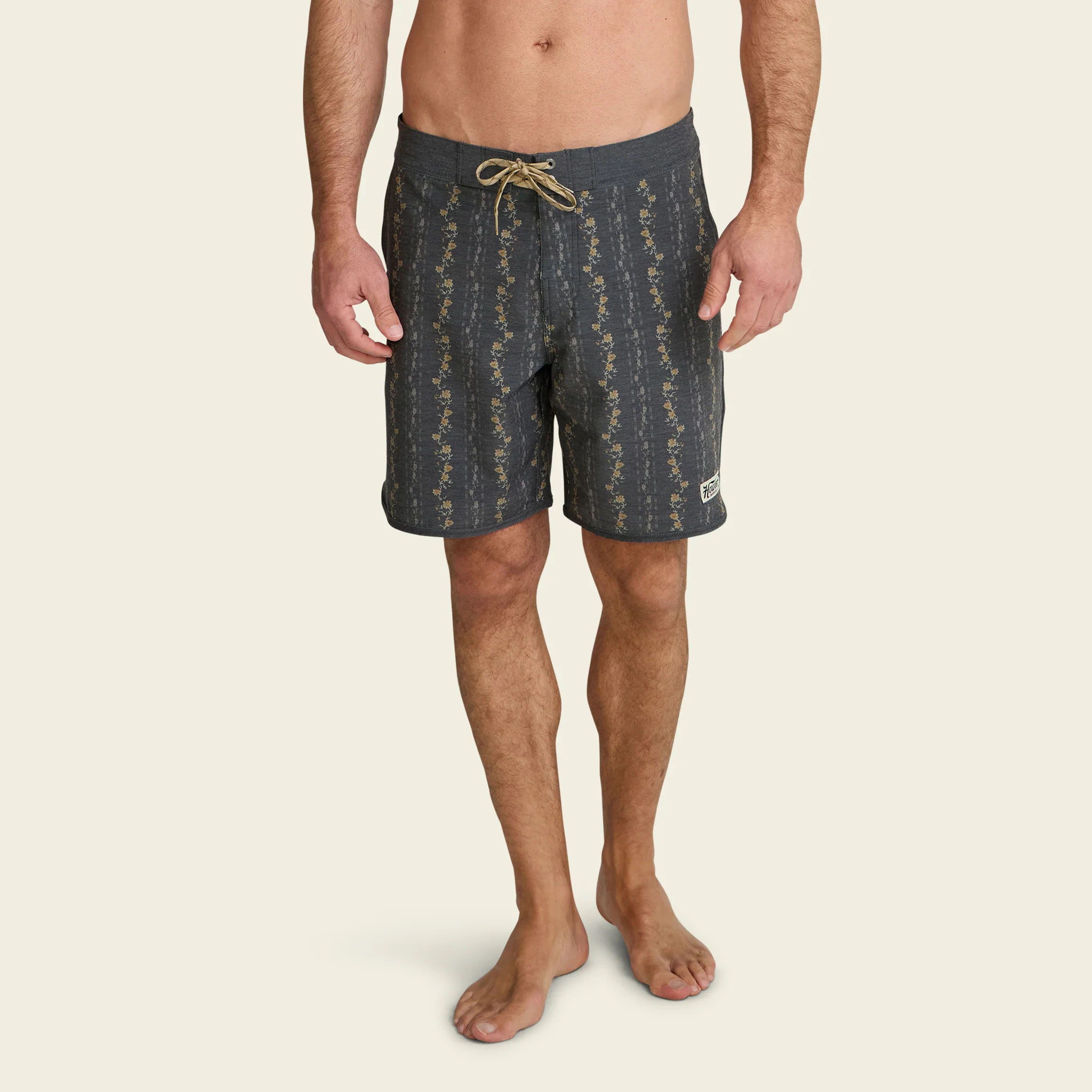 Bruja Boardshorts 18.5" - Hibiscus Ribbons : Antique Black - Image 3