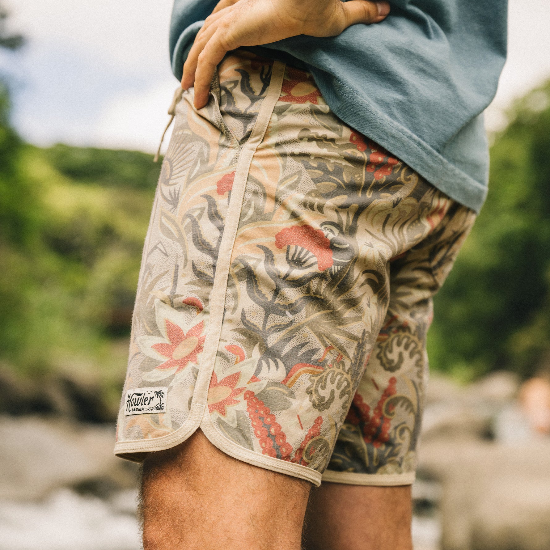 Bruja Boardshorts 18.5" - Ottine Scene : Off White - Image 2