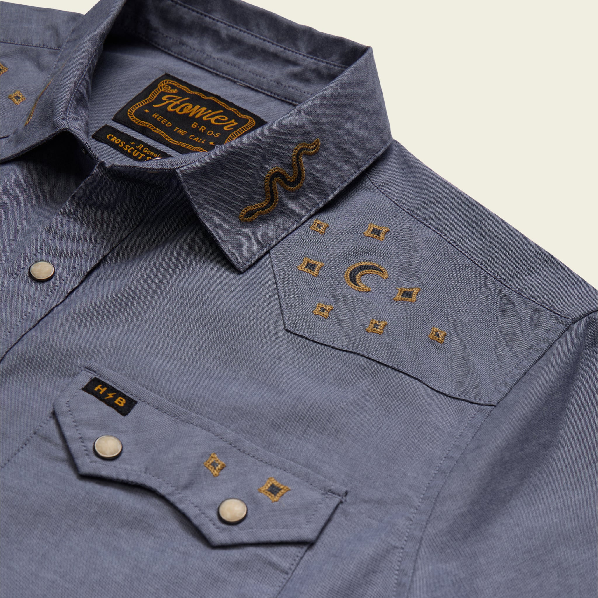 Crosscut Deluxe Shortsleeve Shirt - Noche de Paz : Indigo Chambray - Image 5
