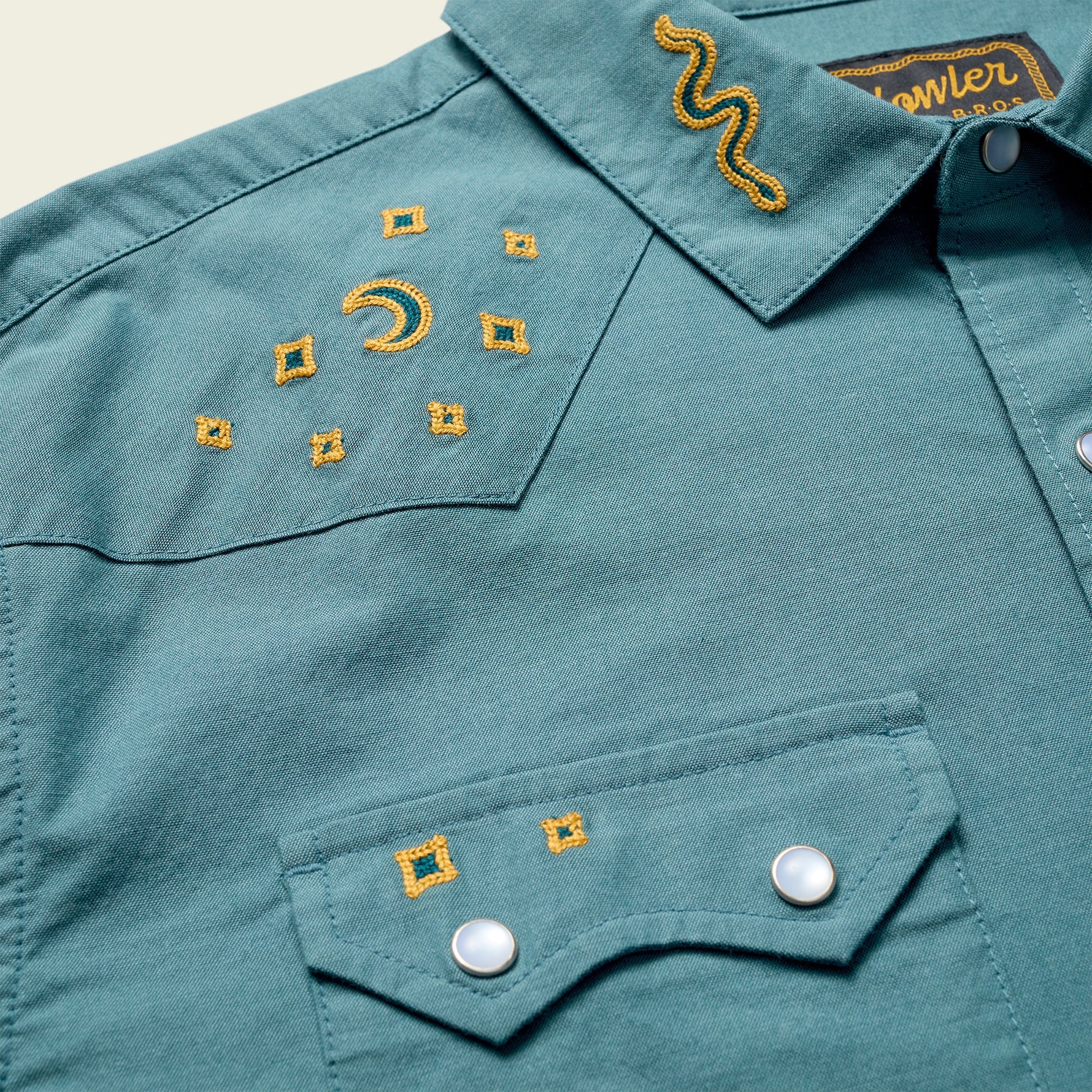 Crosscut Deluxe Snapshirt - Teal Oxford : Noche de Paz - Image 6