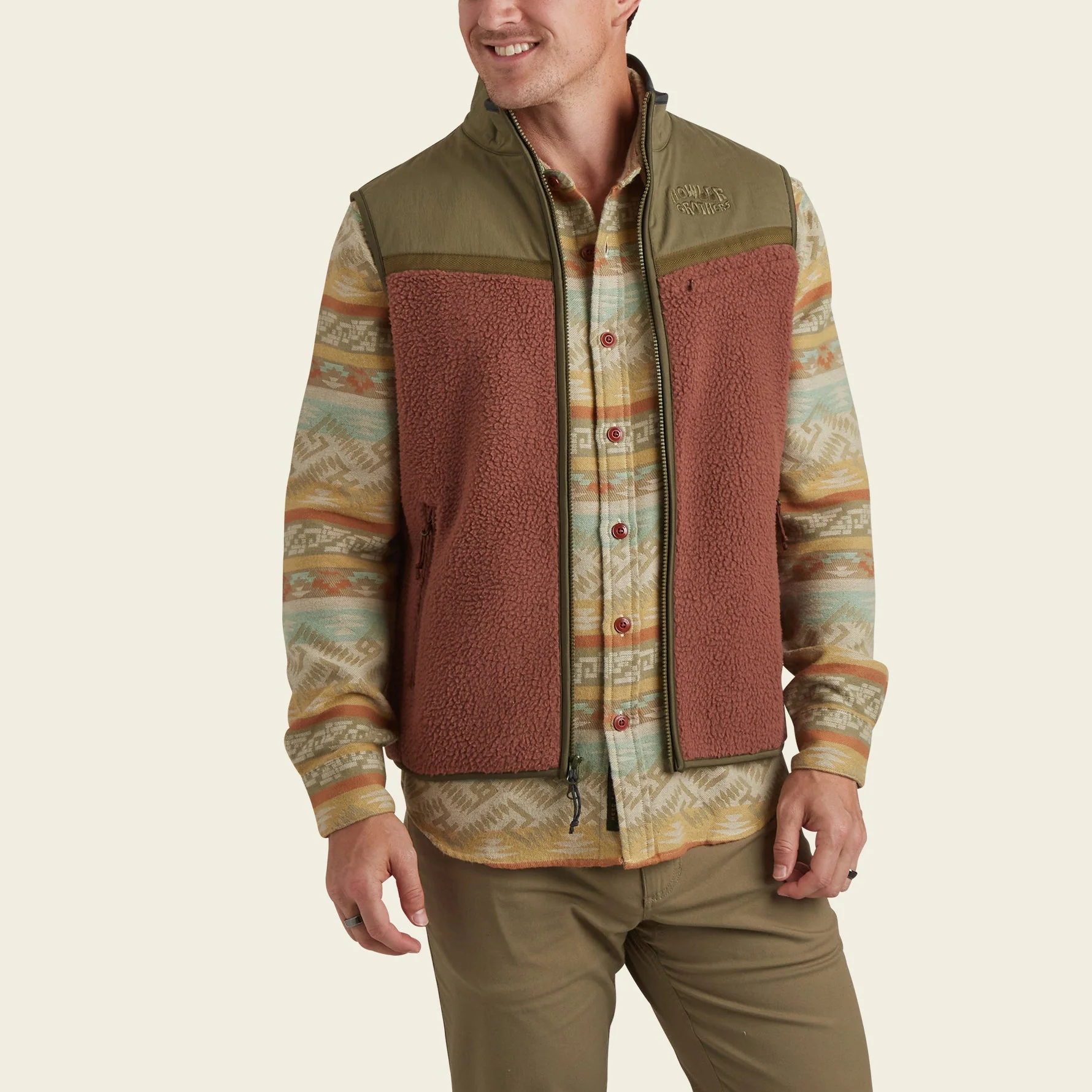 Crozet Fleece Vest - Cherrywood / Olivetree - Image 4