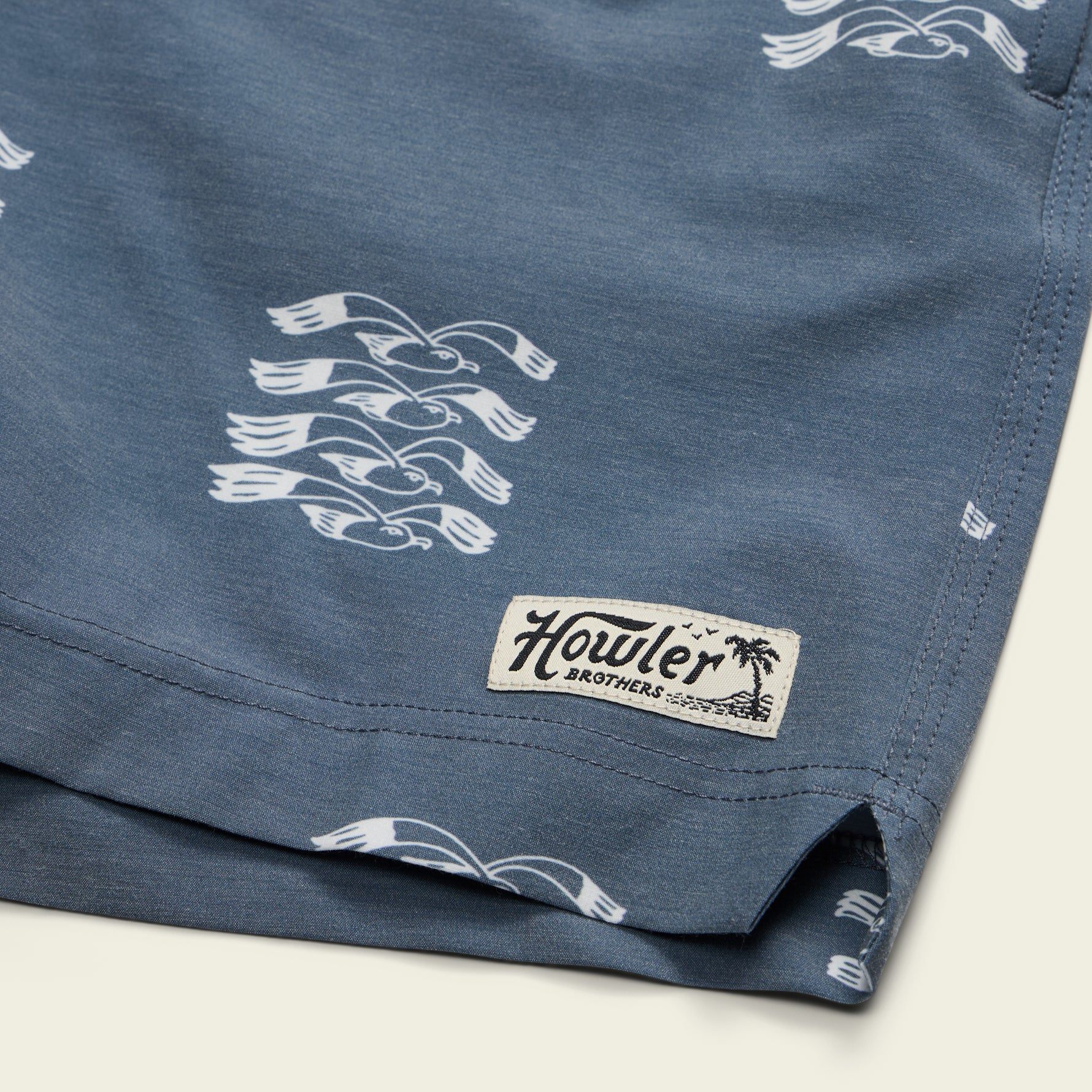 Deep Set Boardshorts 17" - Flocka Seagulls : Key Largo - Image 6