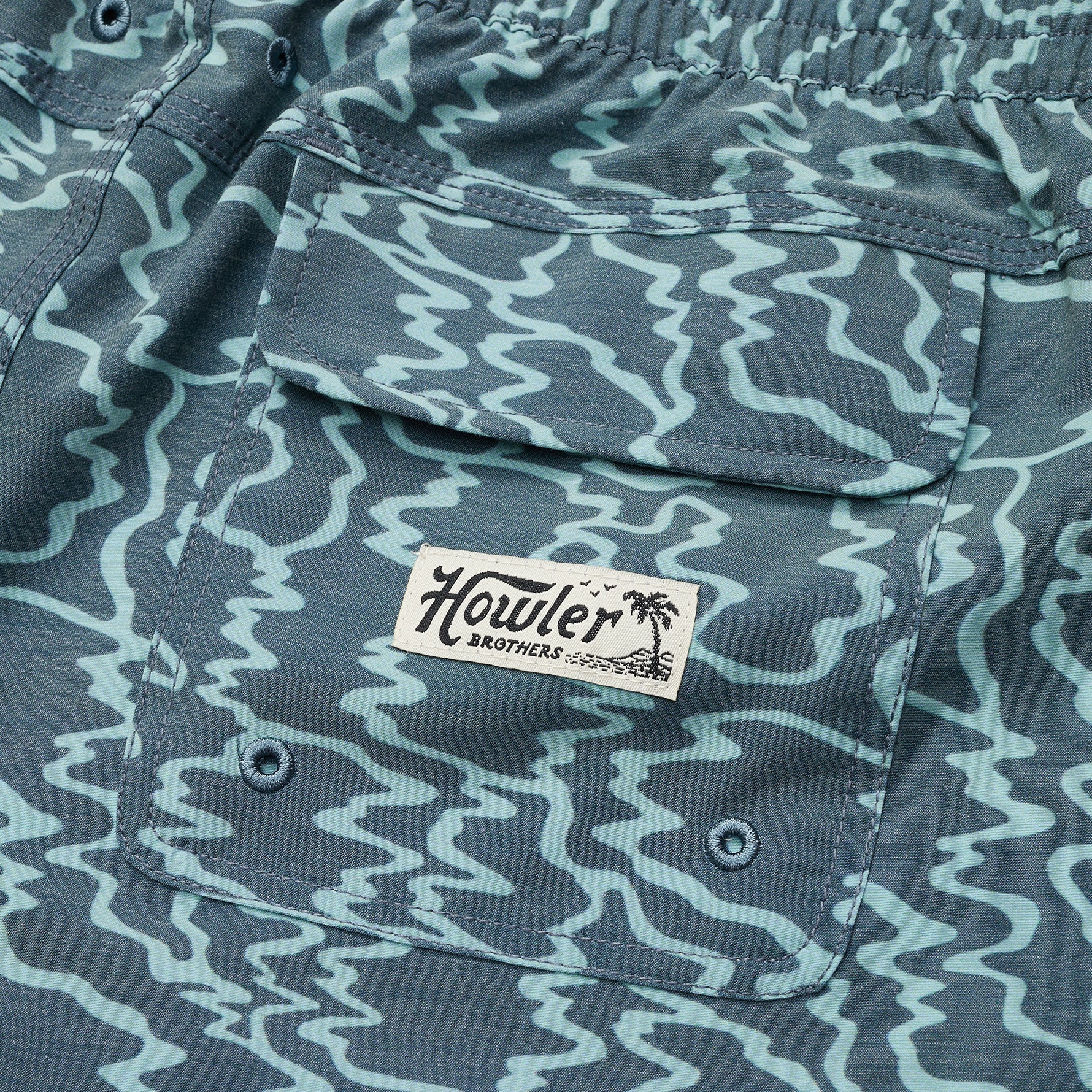 Deep Set Boardshorts 17" - Ocean Motion : Shimmer - Image 5