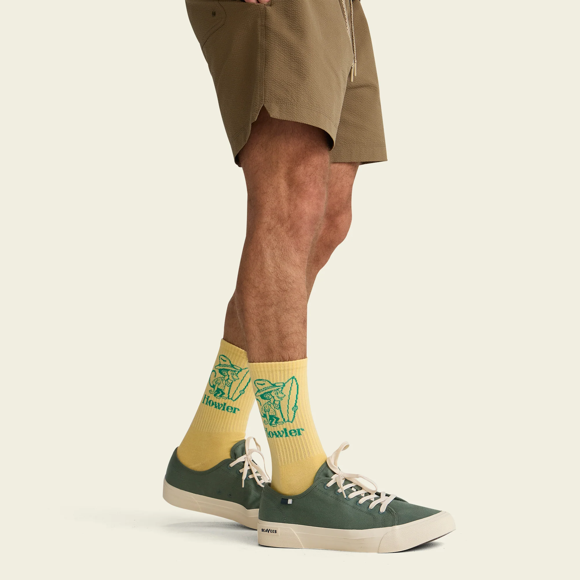 El Monito Surfs Socks - Yellow - Image 3