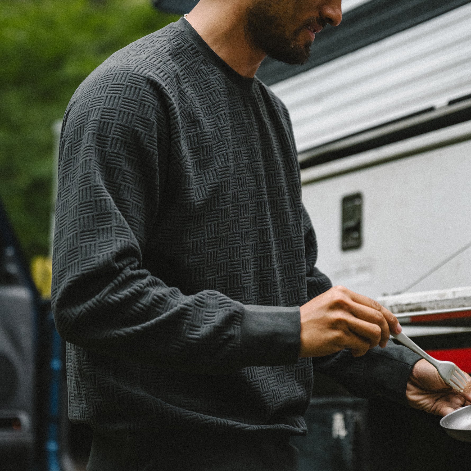Eleos Fleece Crewneck - Grids : Antique Black - Image 2