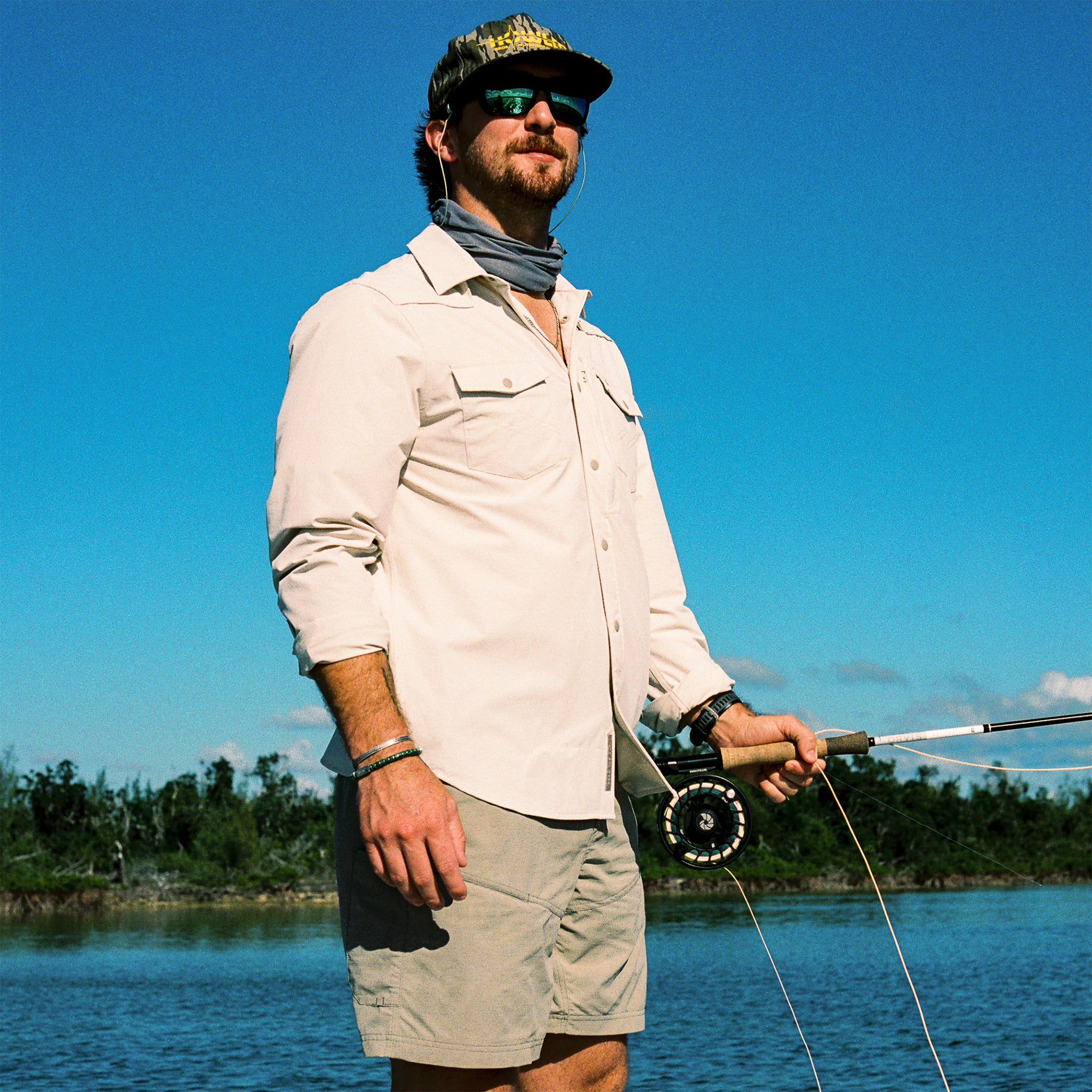 Emerger Tech Longsleeve - Chalk - Image 9