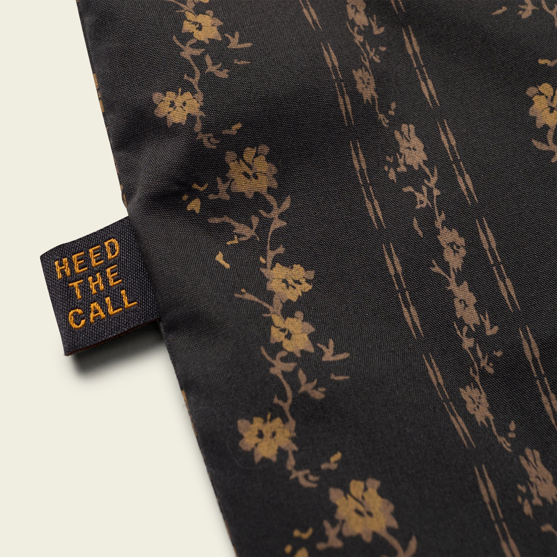 H Bar B Snapshirt - Hibiscus Ribbons : Antique Black - Image 3