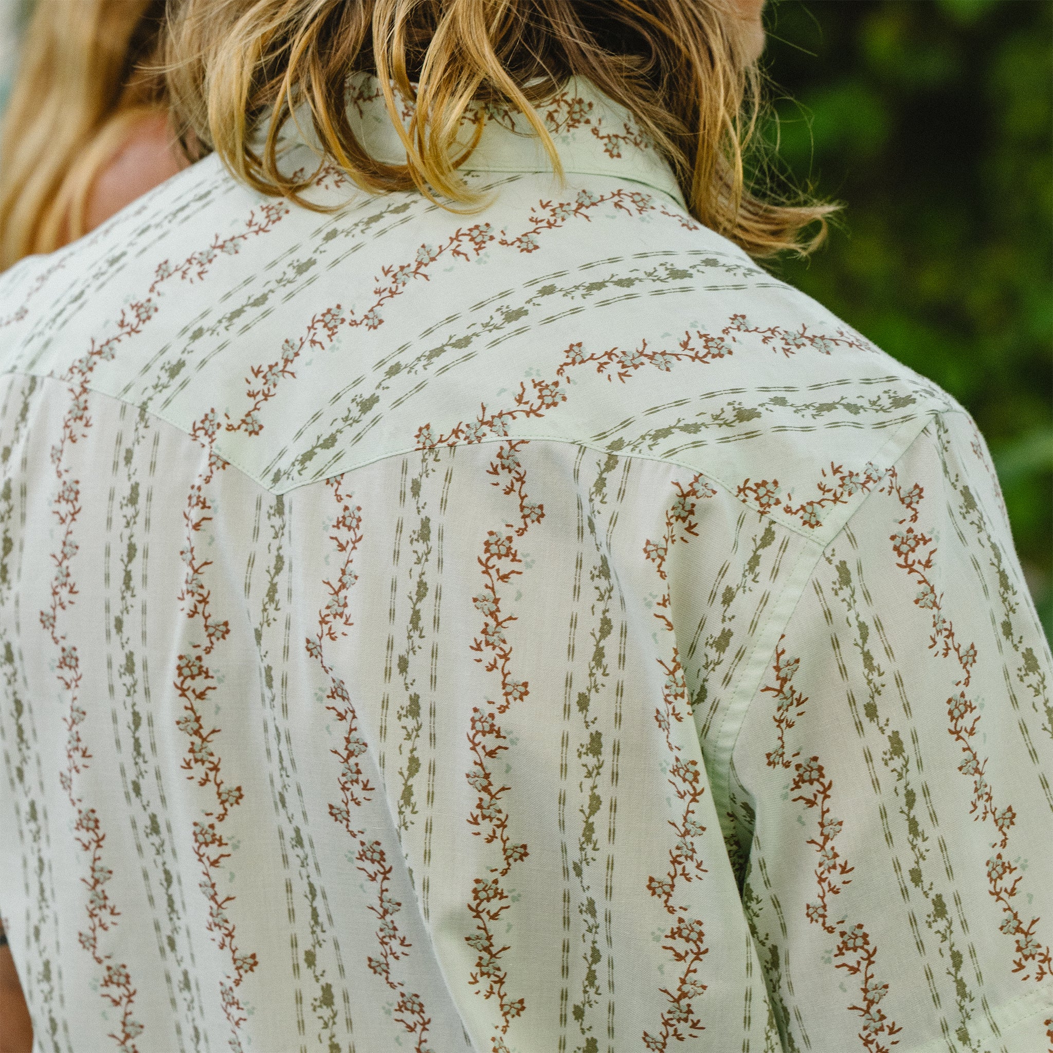 H Bar B Snapshirt - Hibiscus Ribbons : Mint - Image 8