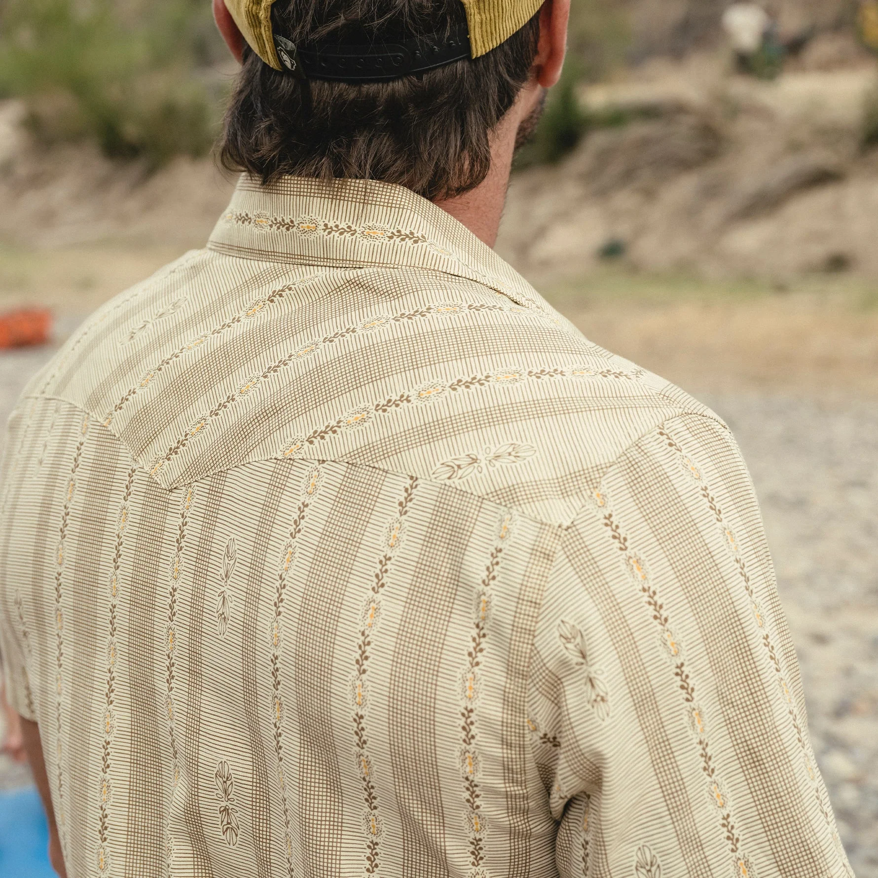 H Bar B Snapshirt - Prairie Garland : Dust - Image 7