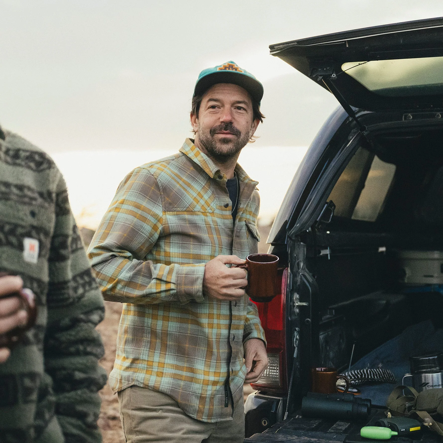 Harker's Flannel - Kempton Plaid : Taupe - Image 2