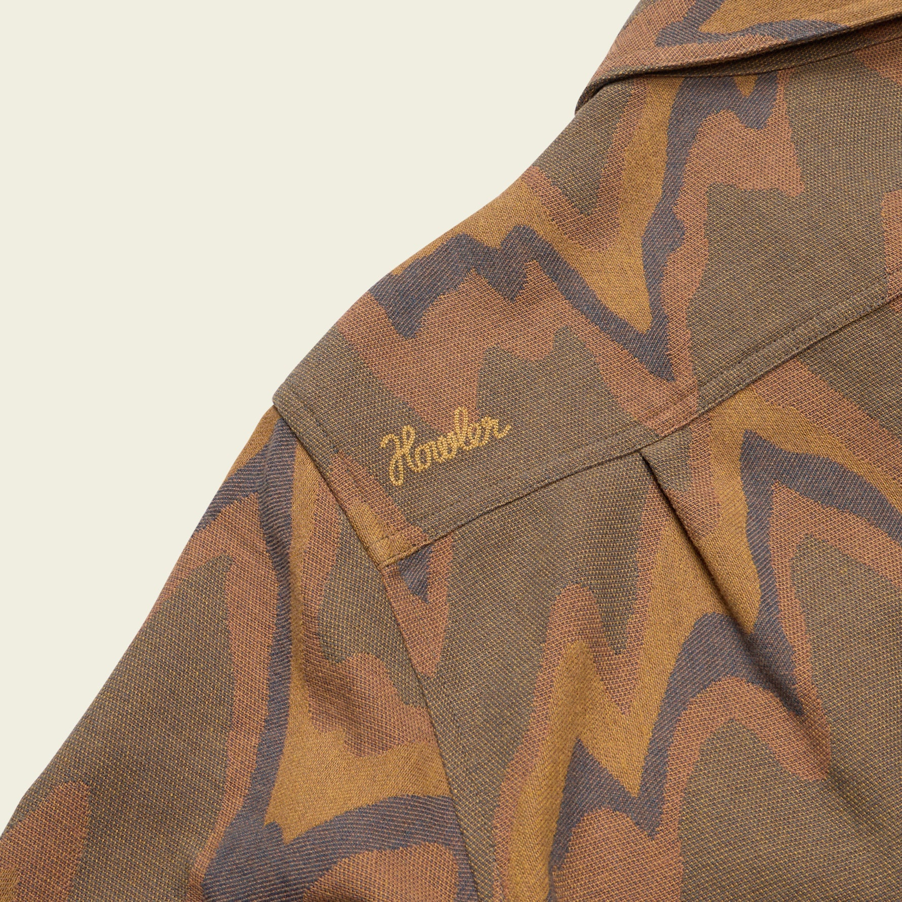 Harker's Flannel - Sediment Jacquard : Camel - Image 7