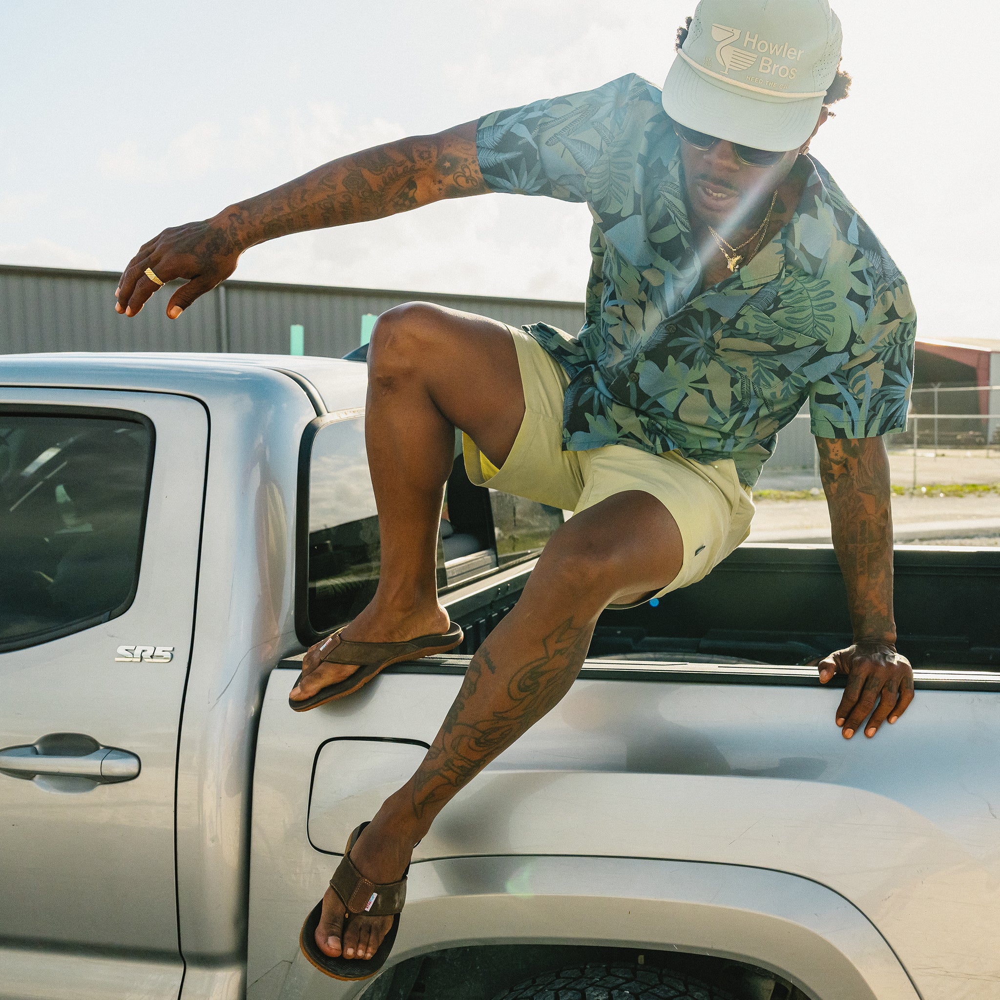Horizon Walk Shorts - Wasabi - Image 2