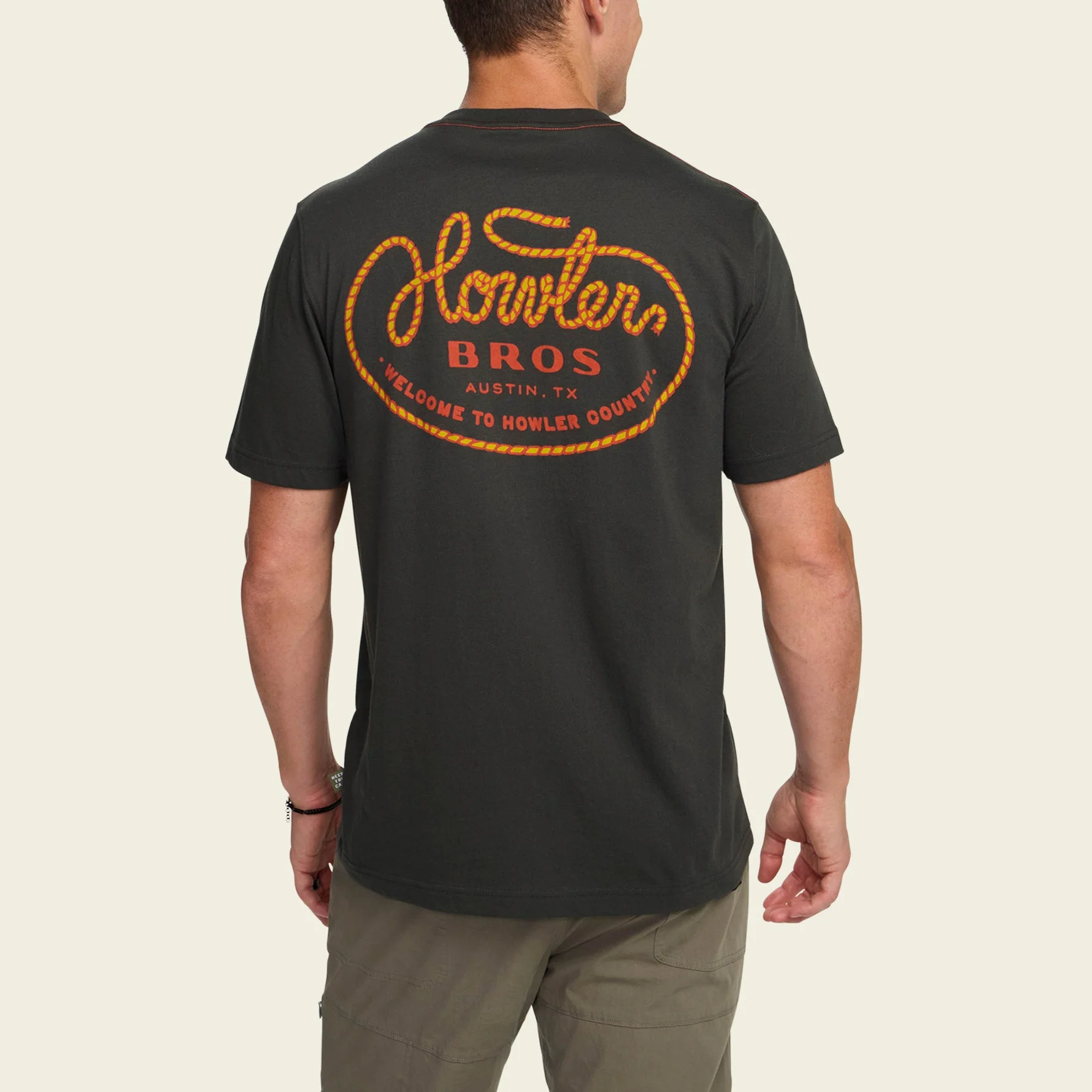 Howler Lasso T-Shirt - Antique Black - Image 5