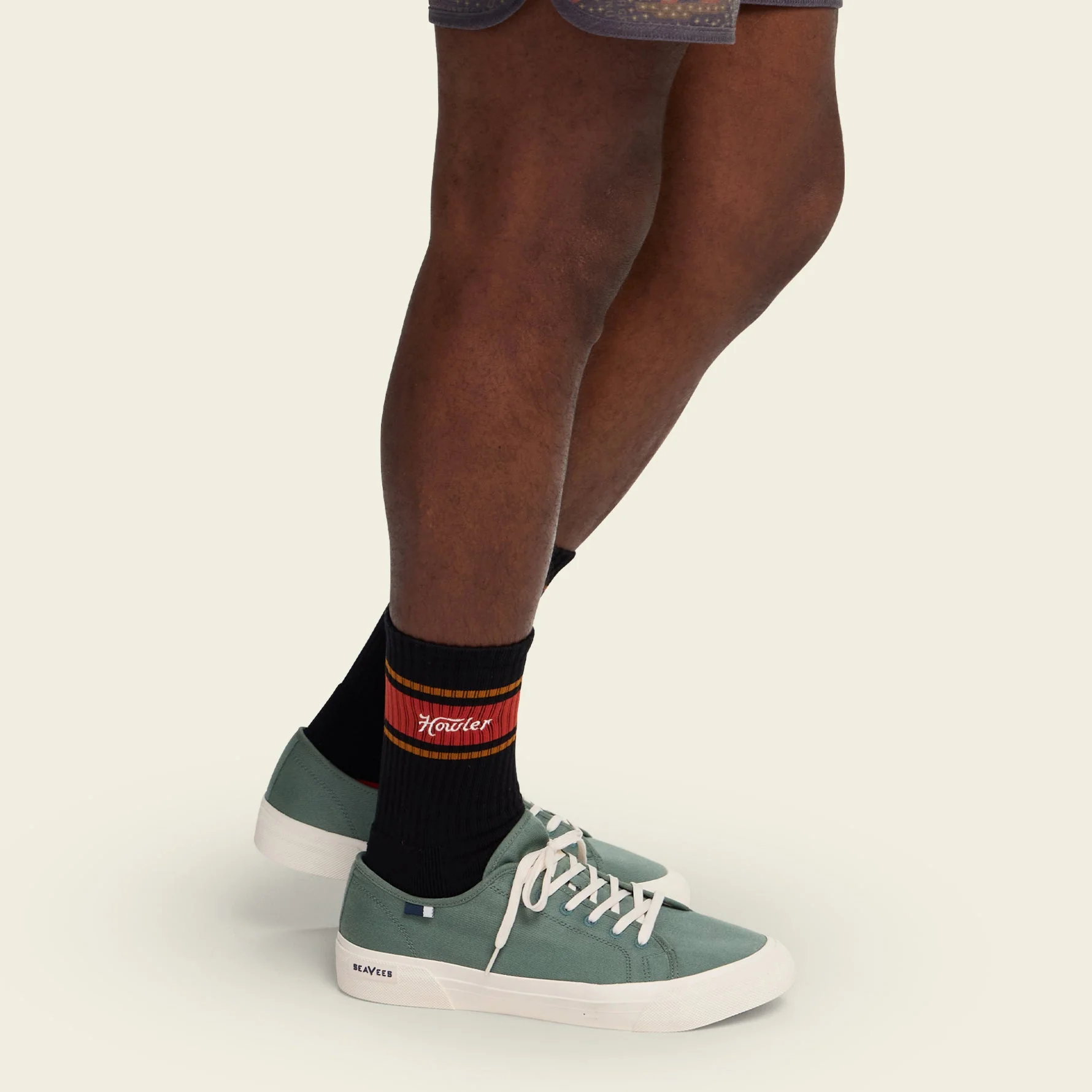 Howler Script Socks - Black / Red - Image 2