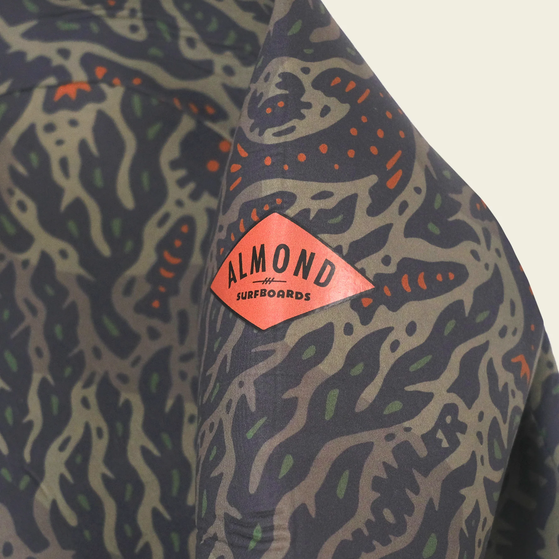 Howler x Almond Surfboards Wetsuit Jacket - Image 14