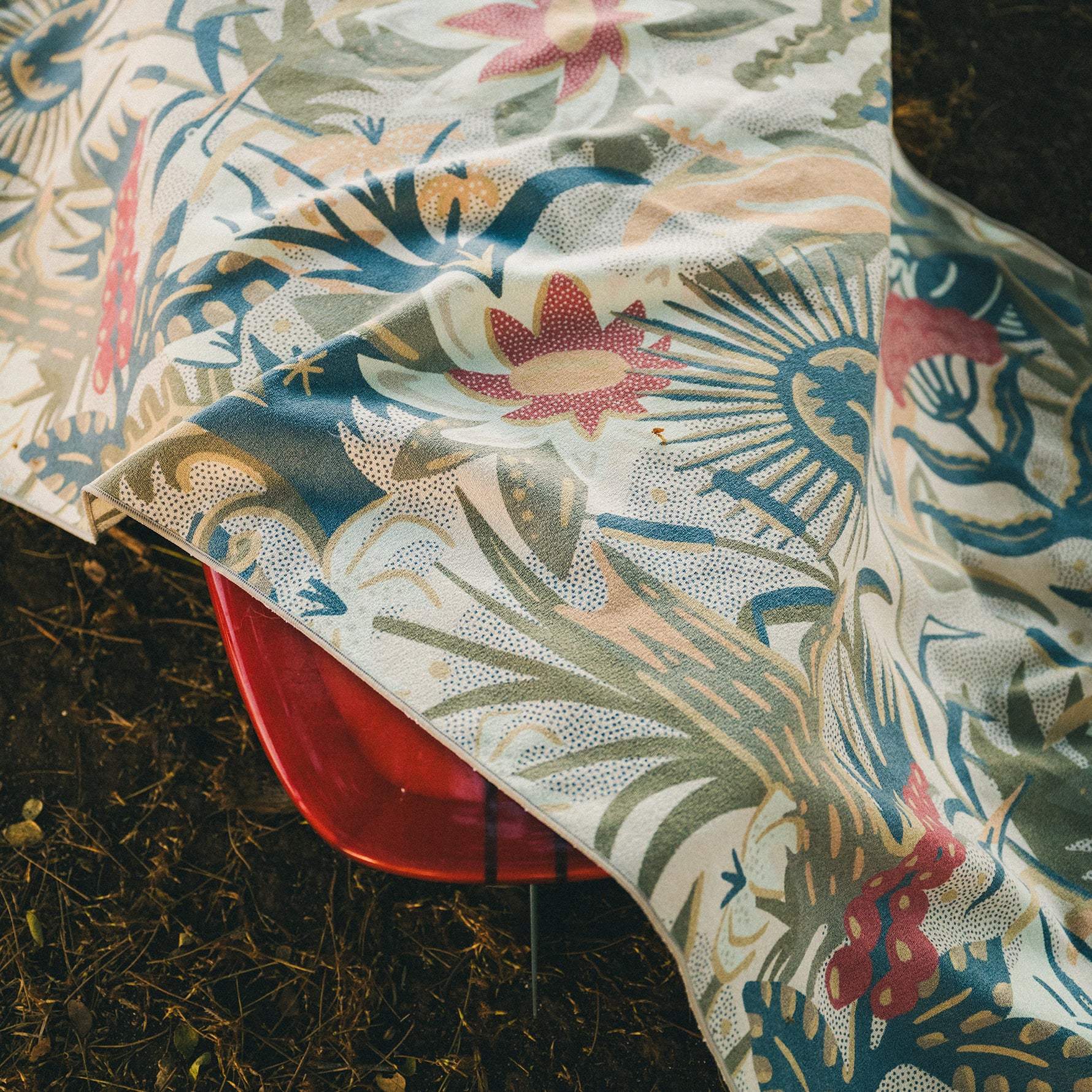 McKinney Microfiber Towel - Ottine Scene - Image 5