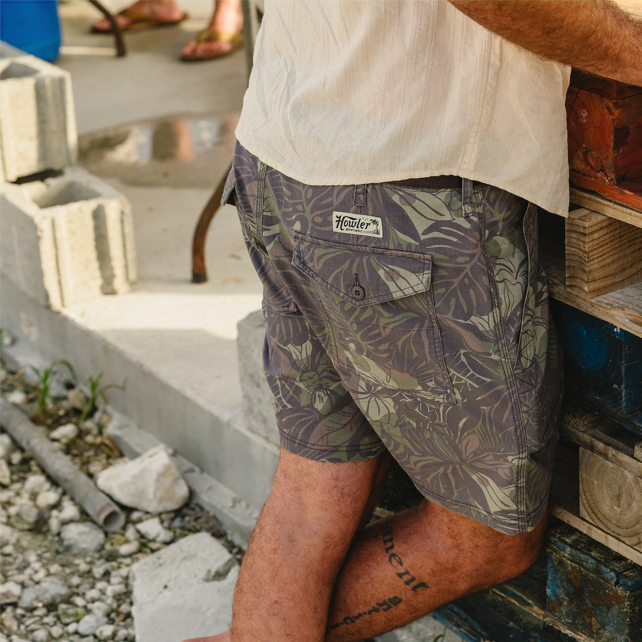 Quonset Camp Shorts - Tropic Noir : Antique Black - Image 2