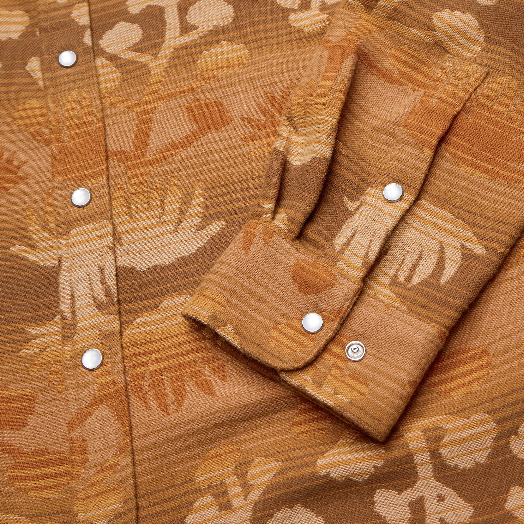 Sheridan Flannel - Maguey Mirage : Camel - Image 6