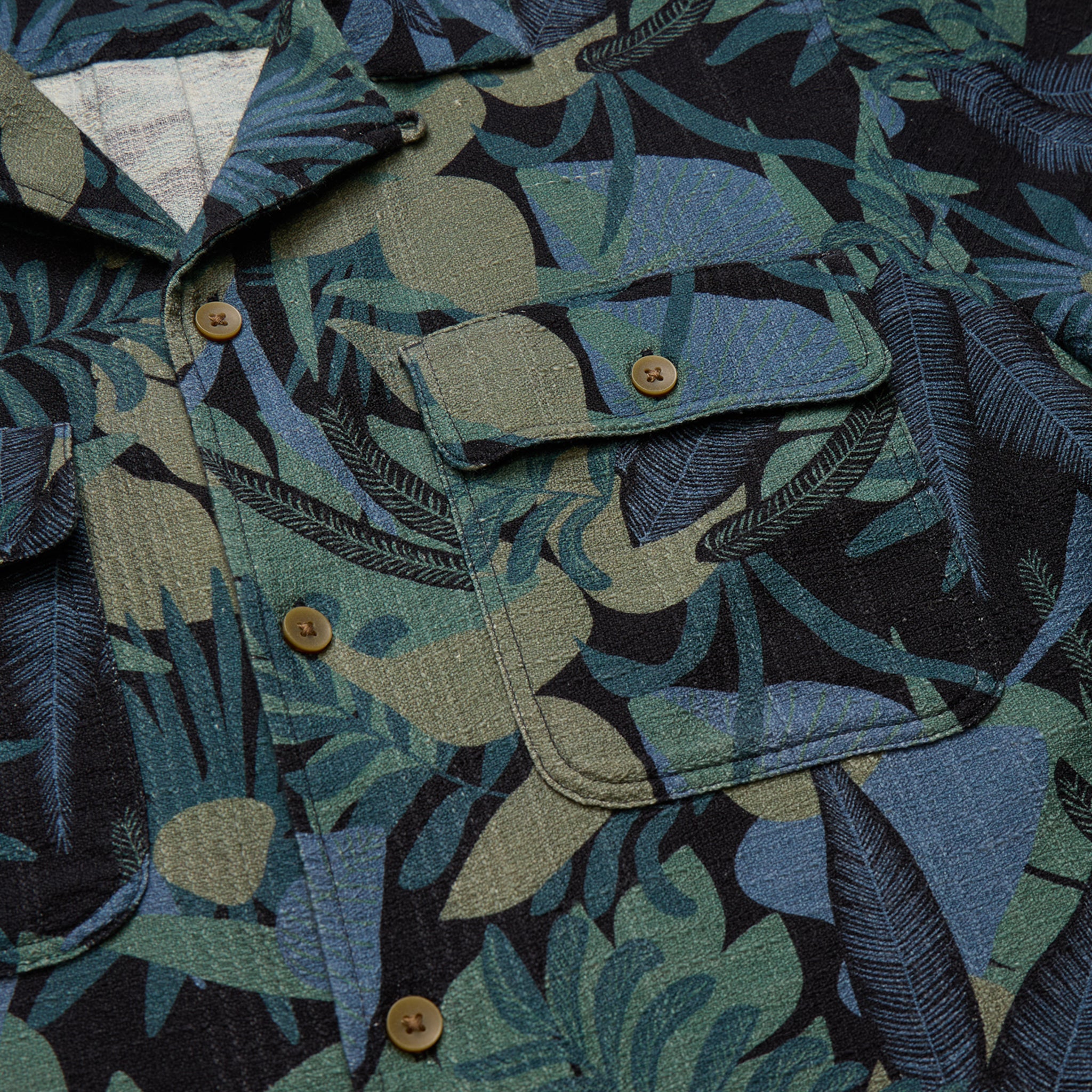 Shores Club Shirt - Tropical Dimension : Antique Black - Image 5